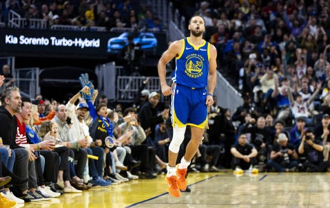 YIHAO- 库里队内训练打破常规, 勇士晋级再迎利好消息 