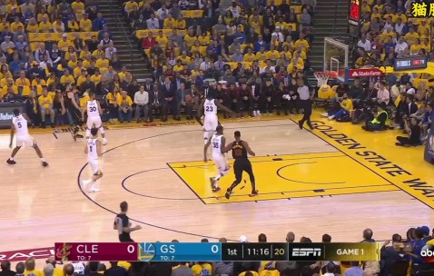 壹号-詹姆斯重返赛场，晋级下一阶段首场状态出色，拜仁观众沸腾！上演精彩一战的简单介绍