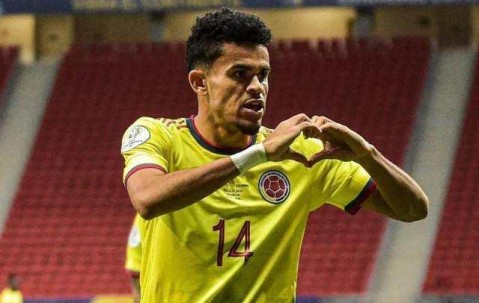 壹号-包含里昂今夜官宣签约，志在欧超杯名次提升，更衣室稳定，更衣室氛围转暖的词条