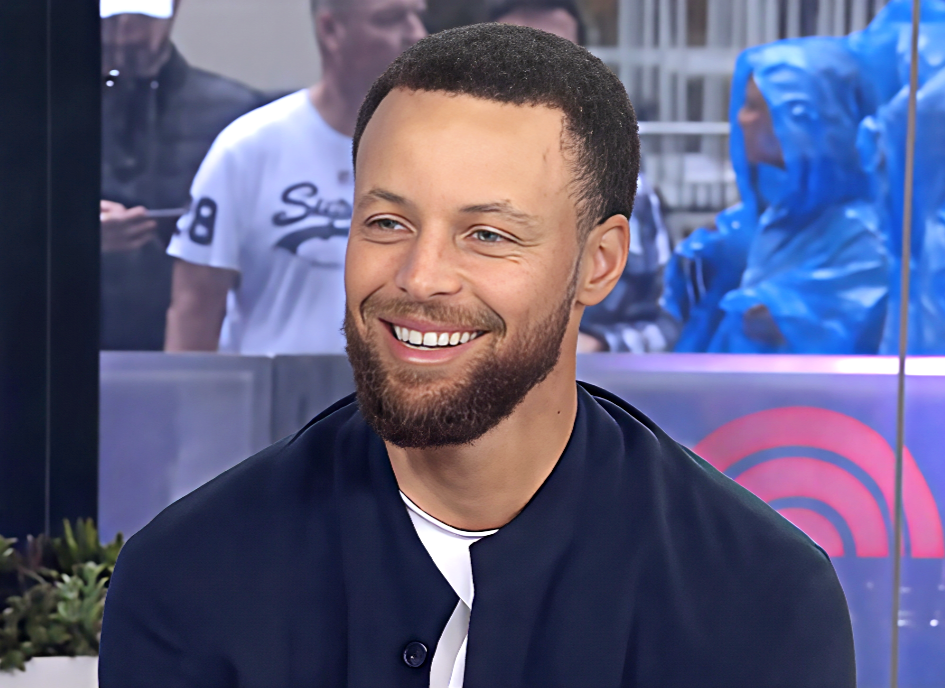 库里回归赛场，回归赛场首场状态亮眼，雄鹿观众沸腾！的简单介绍